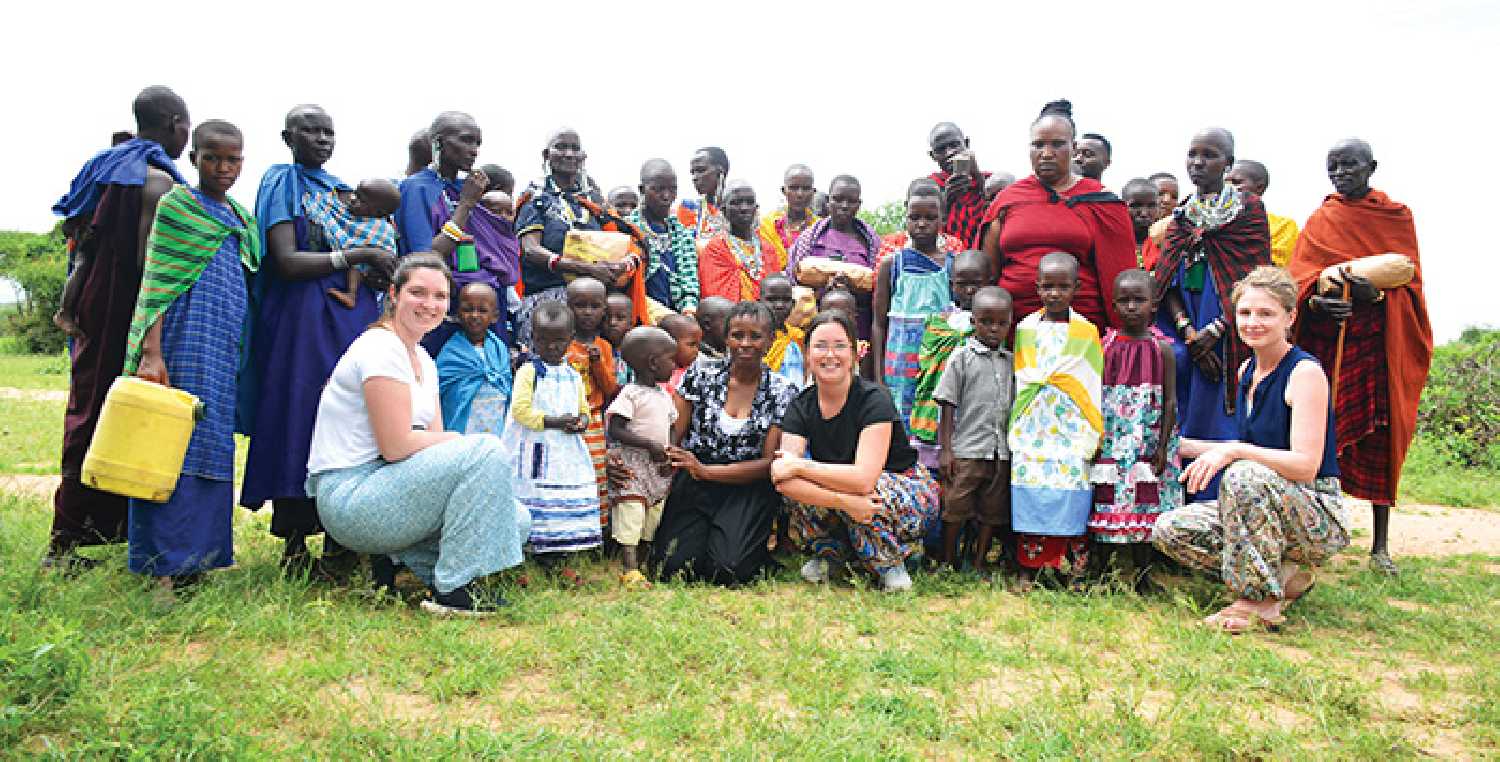 A group photo with the Maasai Village.